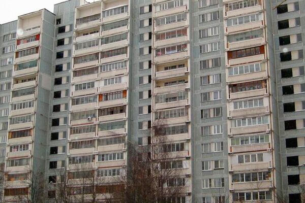 Отделка балконов и лоджий искусственным камнем - фото 81